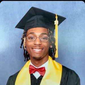 Meet your Posher, Alex